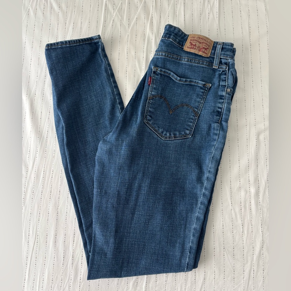 Levi 721 High Rise Skinny Jeans